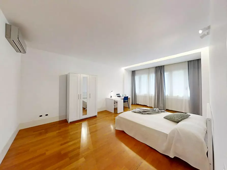 Immagine 1 di Camera in affitto  in Via Enrico degli Scrovegni a Padova