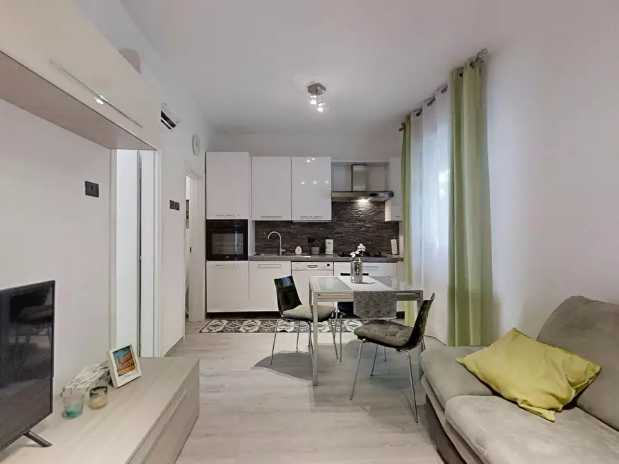 Immagine 1 di Appartamento in affitto  in Via Pietro Maroncelli a Padova