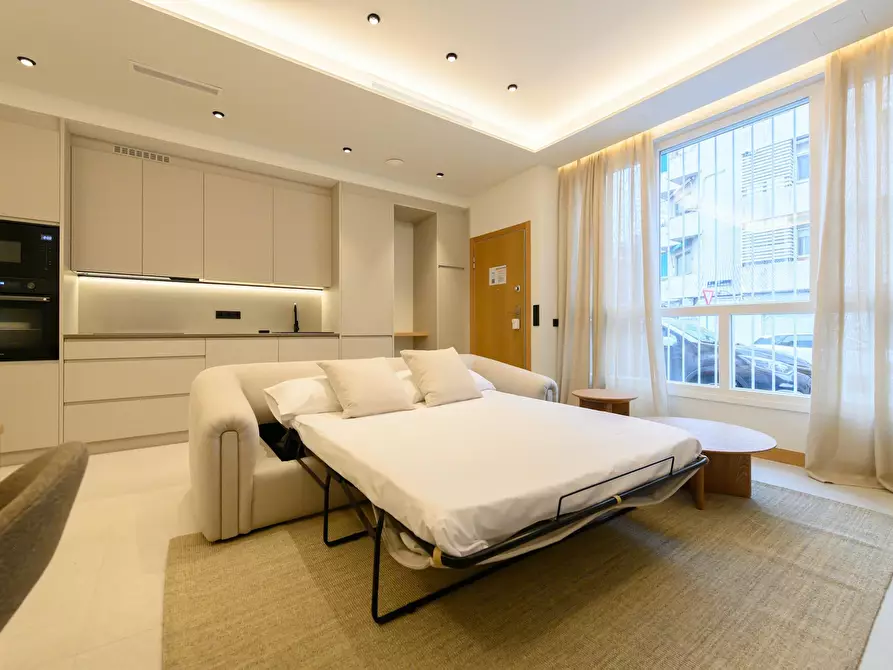 Immagine 4 di Appartamento in affitto  in Calle de San Crispín a Madrid