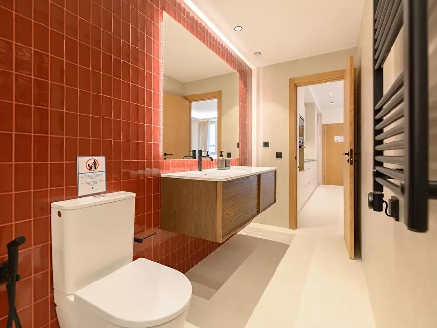 Immagine 6 di Appartamento in affitto  in Calle de San Crispín a Madrid