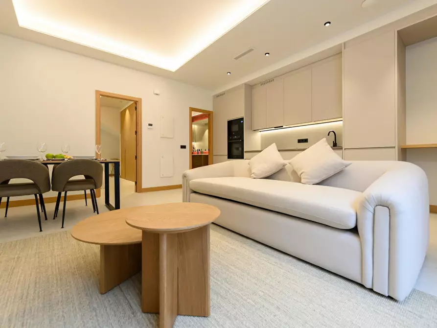 Immagine 8 di Appartamento in affitto  in Calle de San Crispín a Madrid