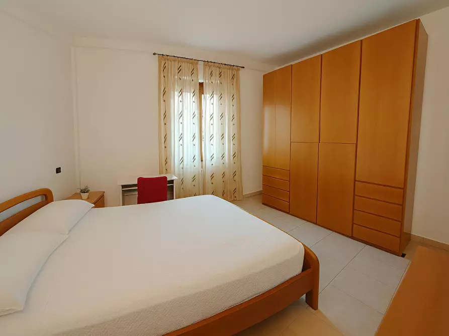 Immagine 3 di Camera in affitto  in Via Giorgio Stephenson a Milano