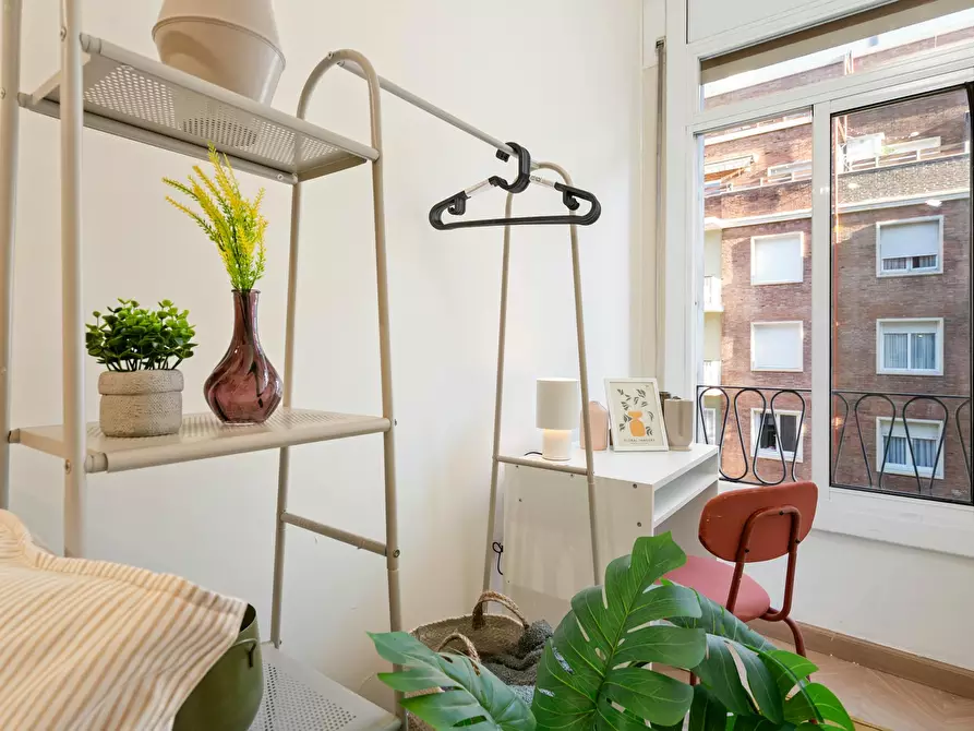 Immagine 3 di Camera in affitto  in Carrer de Buenos Aires a Barcelona