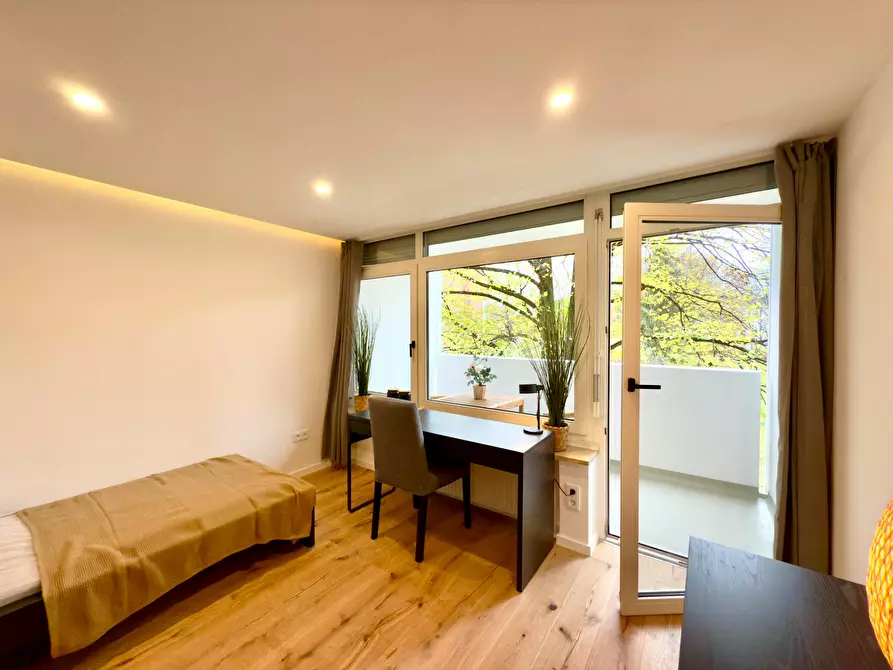 Immagine 2 di Camera in affitto  in Radolfzeller Straße a München