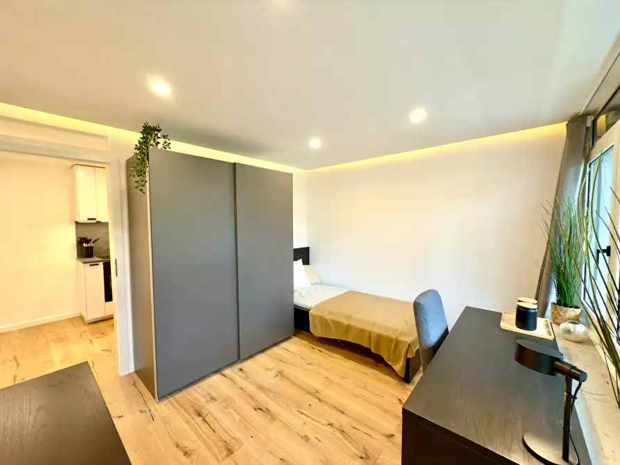 Immagine 3 di Camera in affitto  in Radolfzeller Straße a München