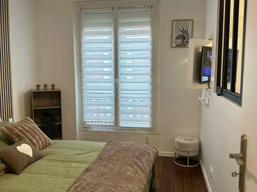 Immagine 7 di Appartamento in affitto  in Rue Camille Crespin du Gast a Paris