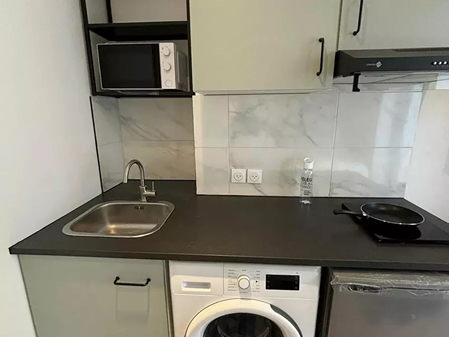 Immagine 4 di Appartamento in affitto  in Rue du Général Leclerc a Charenton-le-Pont