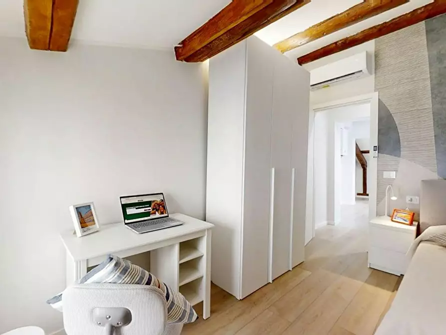 Immagine 4 di Camera in affitto  in Via San Francesco a Padova