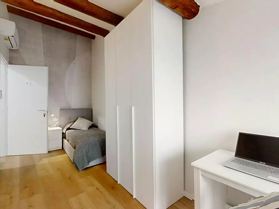 Immagine 4 di Camera in affitto  in Via San Francesco a Padova