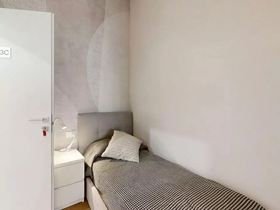 Immagine 2 di Camera in affitto  in Via San Francesco a Padova