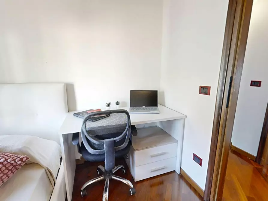 Immagine 5 di Camera in affitto  in Contrada Pedemuro San Biagio a Vicenza