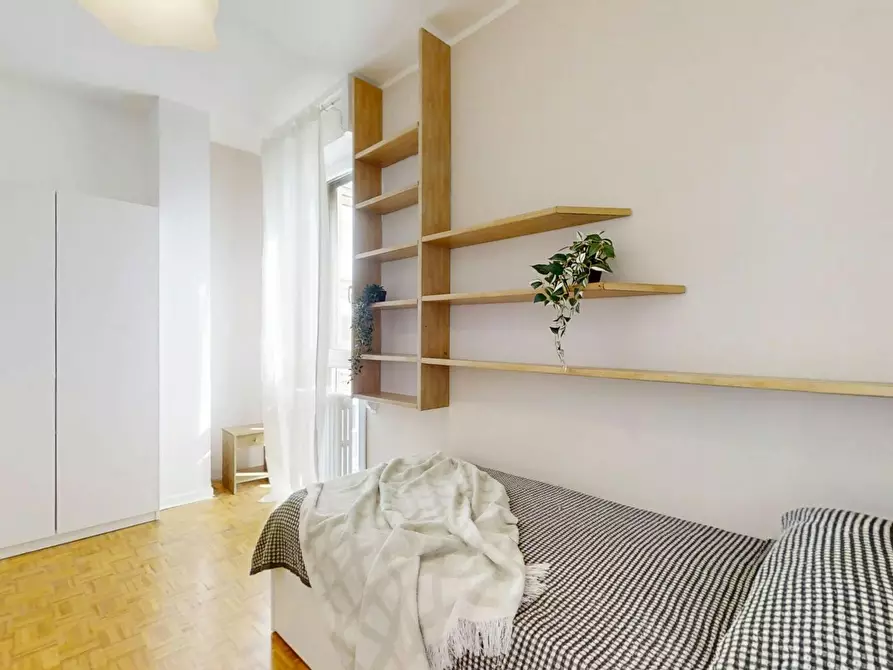 Immagine 4 di Camera in affitto  in Via Tirana a Padova