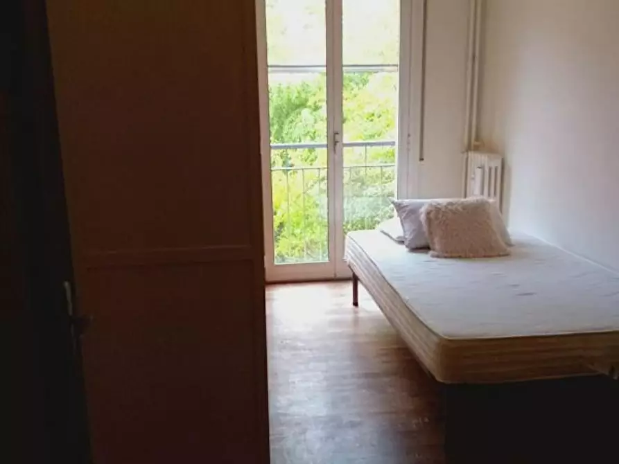 Immagine 7 di Camera in affitto  in Via Giovanni Ambrogio De Predis a Milano