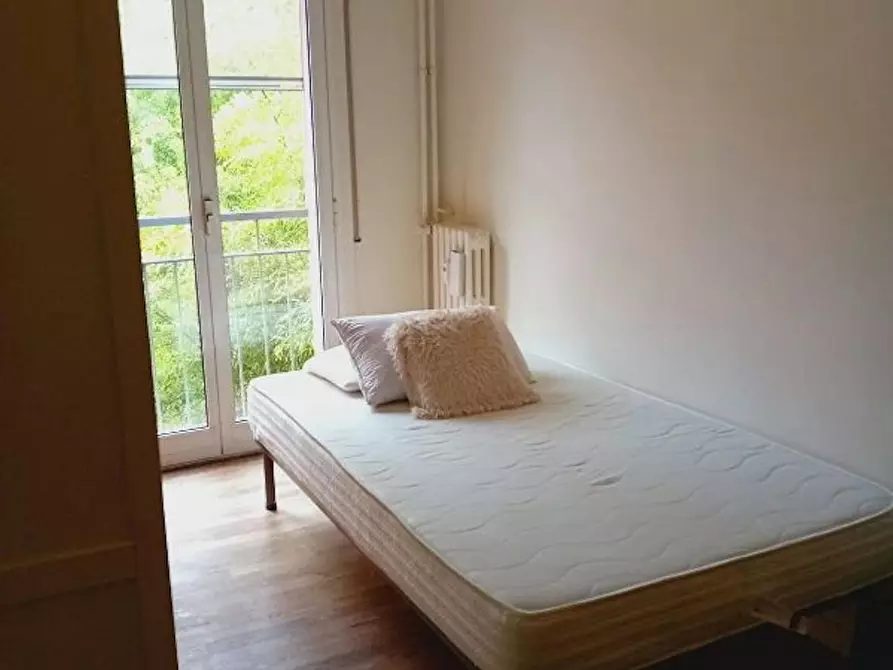 Immagine 8 di Camera in affitto  in Via Giovanni Ambrogio De Predis a Milano