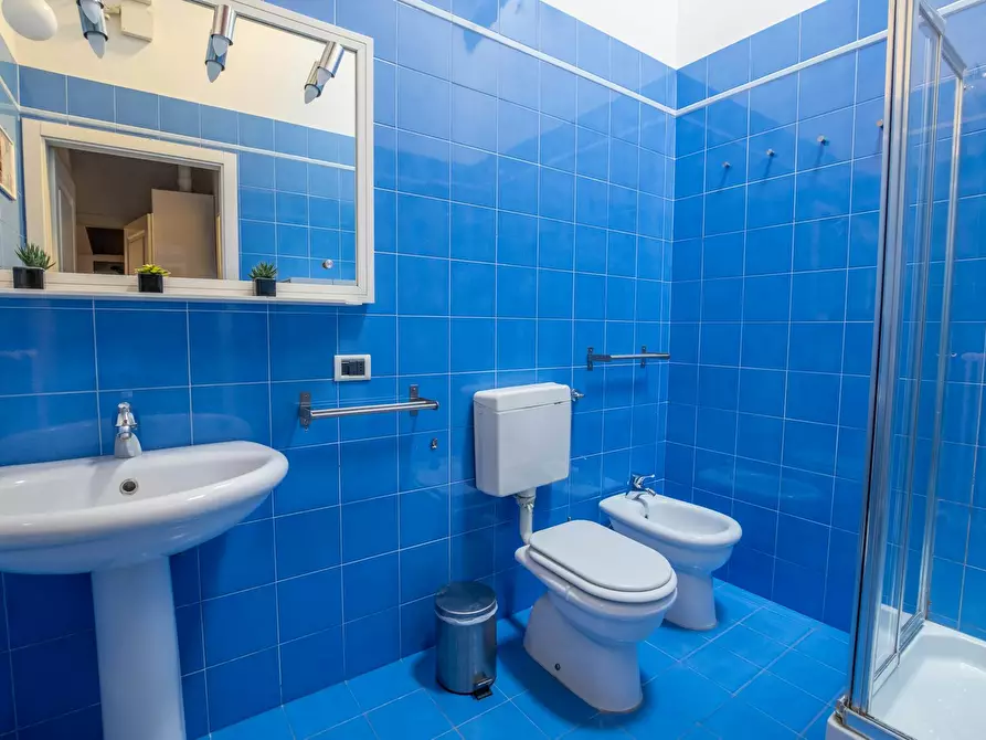 Immagine 10 di Appartamento in affitto  in Via Giuseppe Massarenti a Bologna