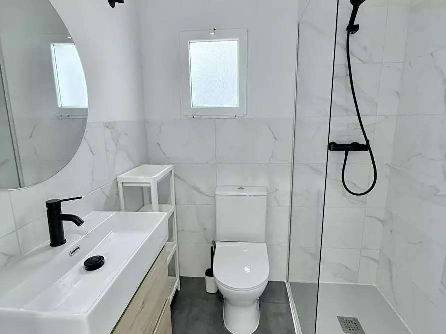 Immagine 8 di Camera in affitto  in Calle Agustín Lara a Murcia