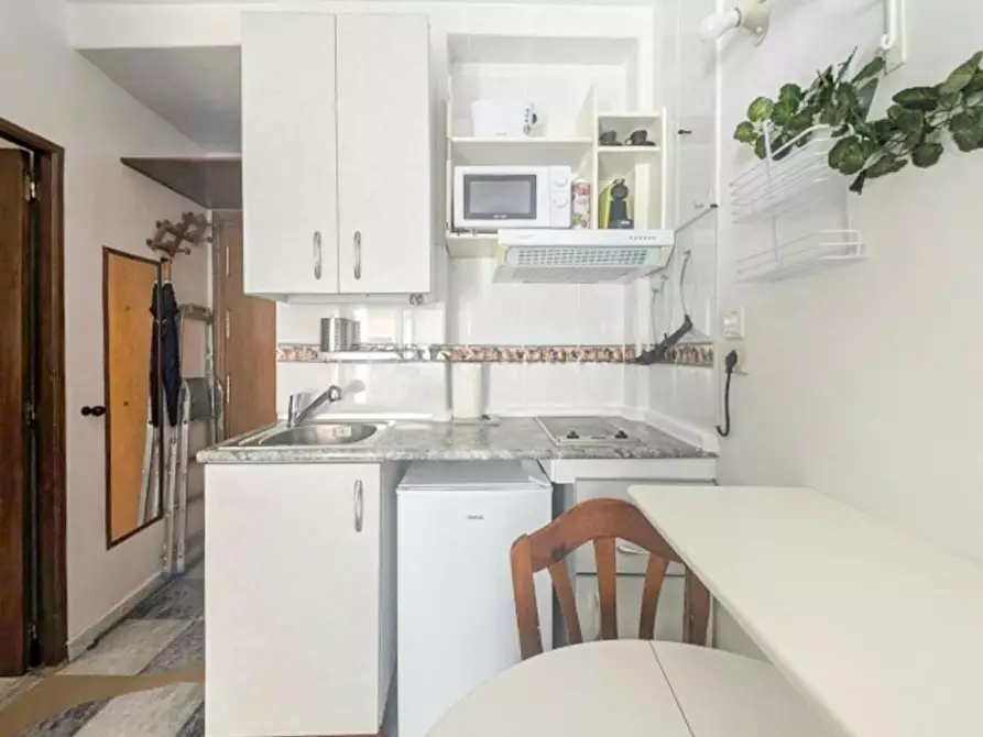 Immagine 4 di Appartamento in affitto  in Calle de Zurita a Madrid