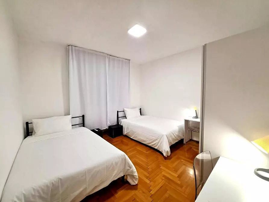 Immagine 1 di Camera condivisa in affitto  in Via Niccolò Tommaseo a Padova