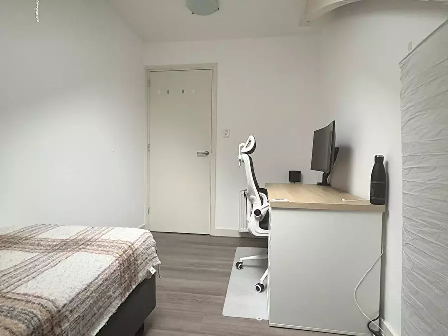 Immagine 2 di Camera in affitto  in Schoterweg a Haarlem