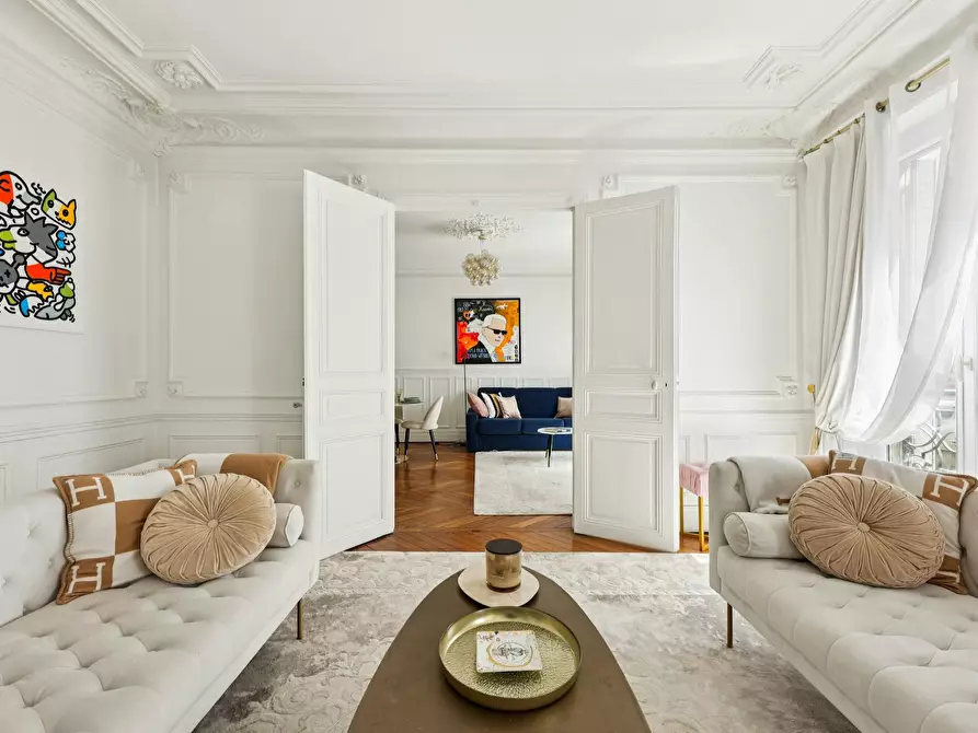 Immagine 4 di Appartamento in affitto  in Rue Lekain a Paris 16