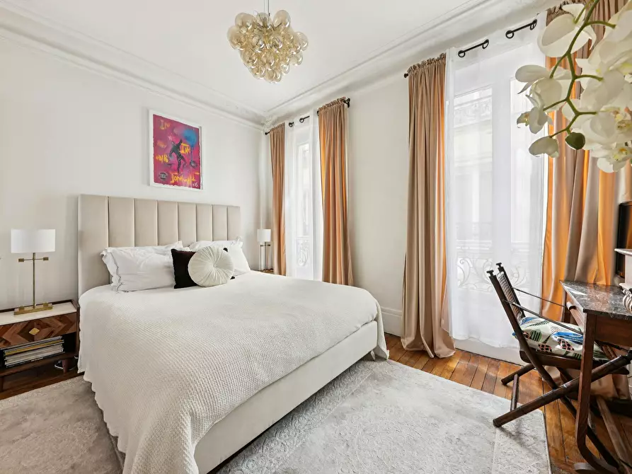 Immagine 2 di Appartamento in affitto  in Rue Lekain a Paris 16