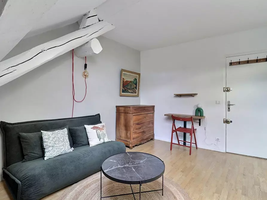 Immagine 3 di Appartamento in affitto  in Rue de Charenton a Paris