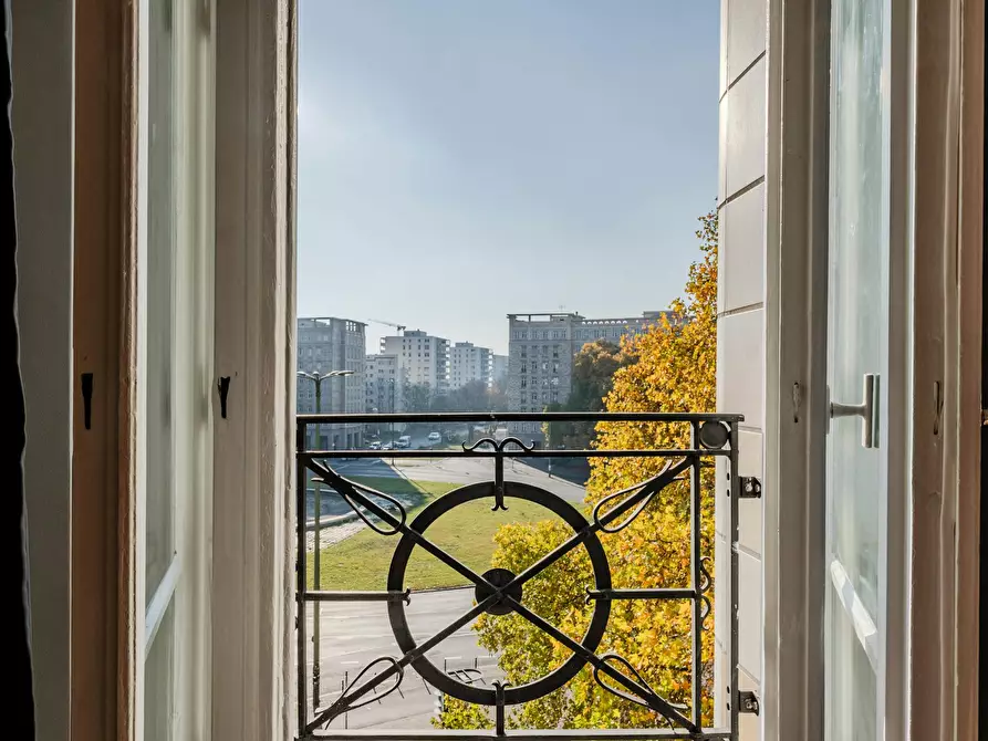 Immagine 4 di Appartamento in affitto  in Strausberger Platz a Berlin Friedrichshain