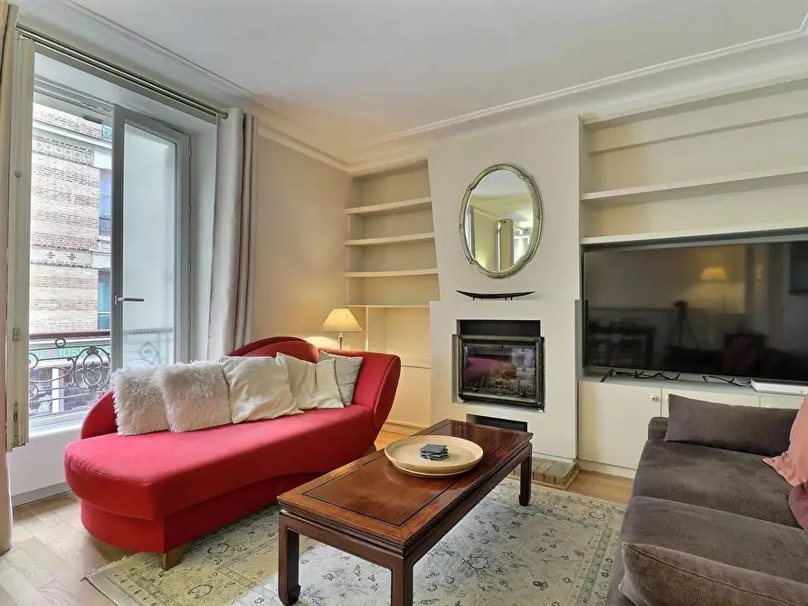 Immagine 1 di Appartamento in affitto  in Rue de Lourmel a Paris
