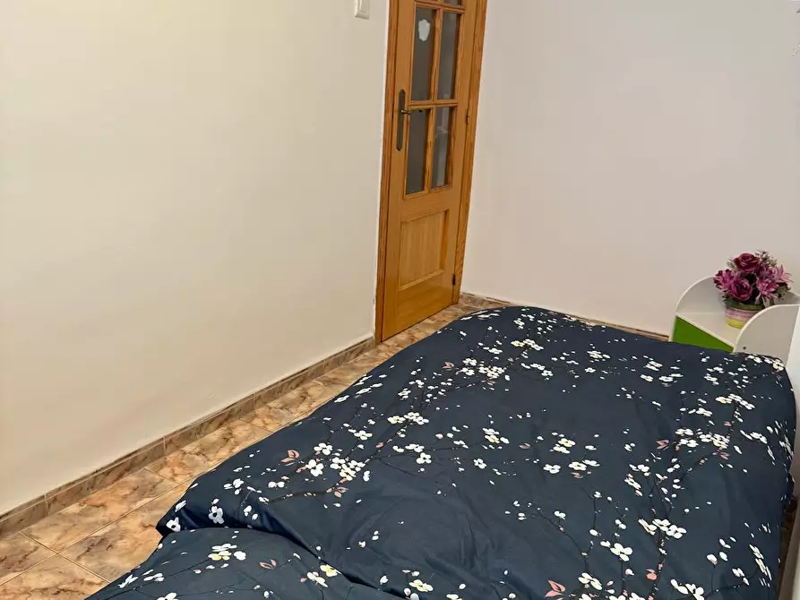 Immagine 5 di Camera in affitto  in Carrer de Guillem d'Anglesola a Valencia