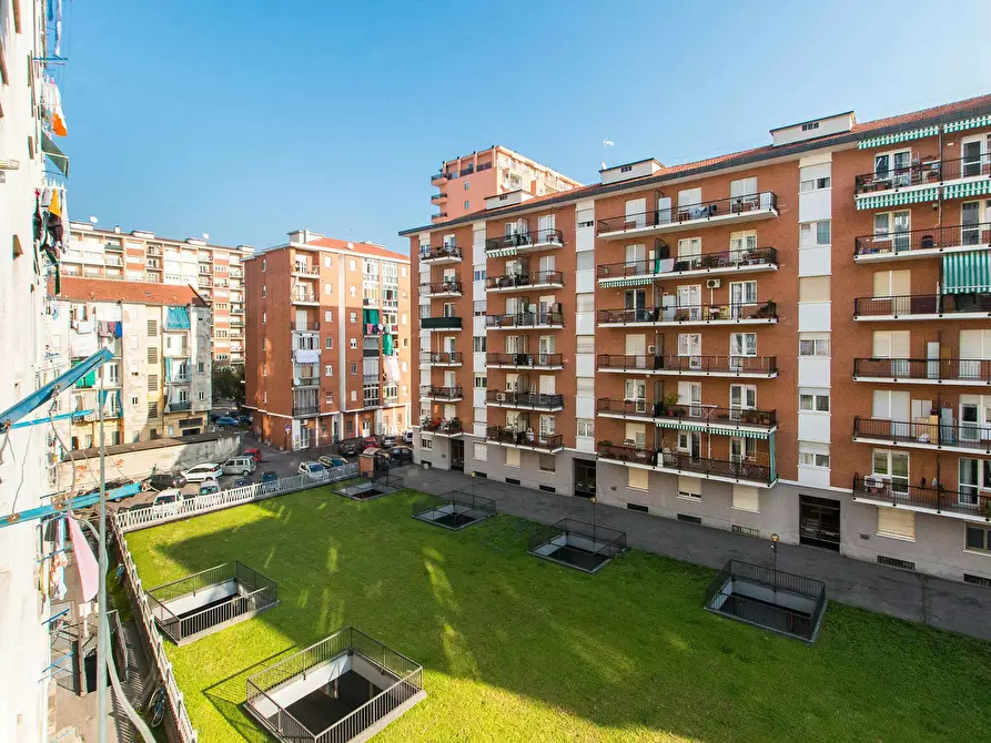 Immagine 10 di Camera in affitto  in Via Castagnevizza a Collegno