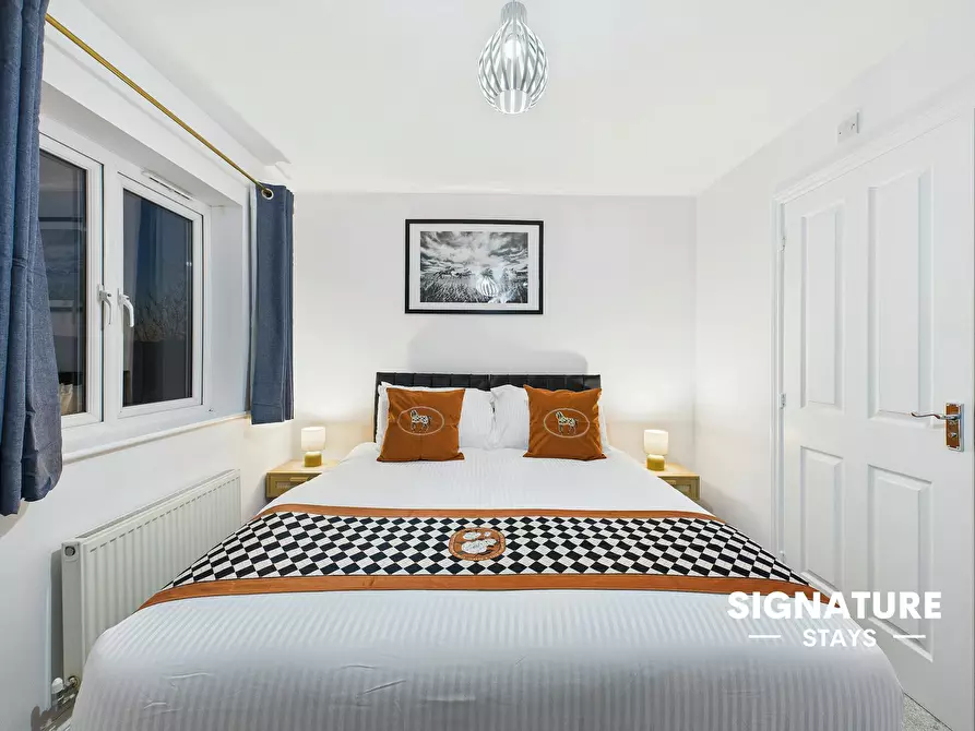 Immagine 10 di Casa indipendente in affitto  in Desert Orchid Road a Prestbury