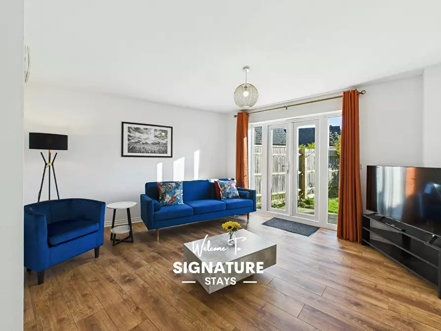 Immagine 1 di Casa indipendente in affitto  in Desert Orchid Road a Prestbury
