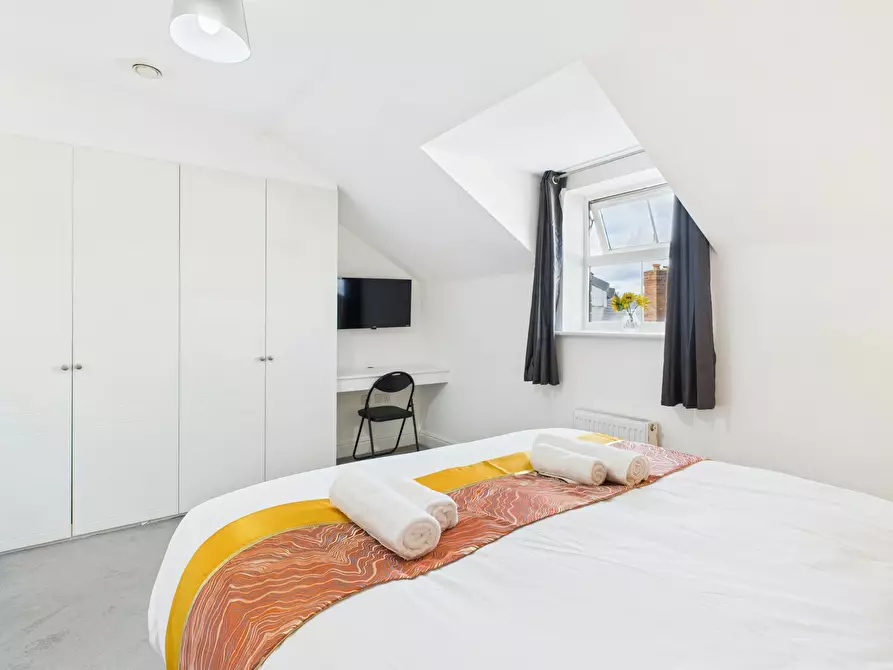 Immagine 8 di Casa indipendente in affitto  in Brookbank Close a Cheltenham