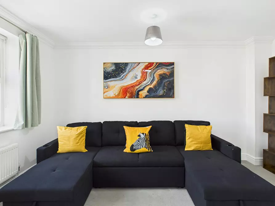 Immagine 6 di Casa indipendente in affitto  in Brookbank Close a Cheltenham