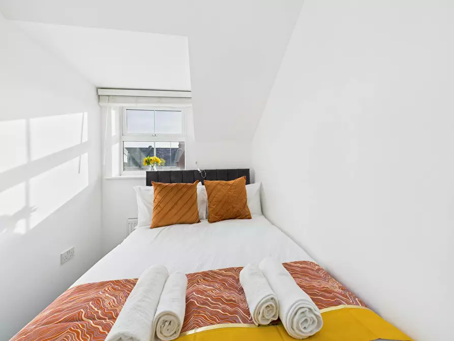 Immagine 10 di Casa indipendente in affitto  in Brookbank Close a Cheltenham