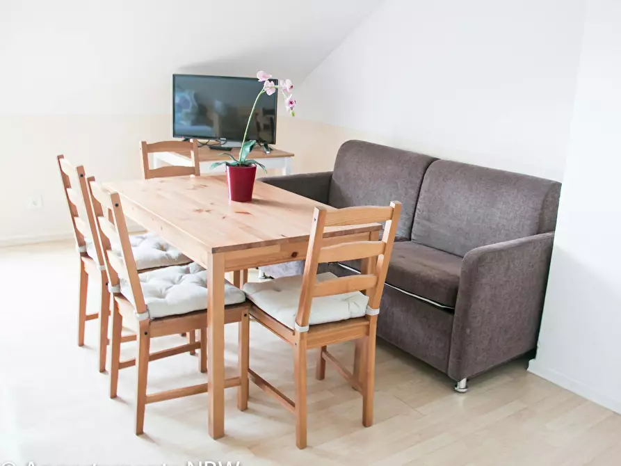 Immagine 1 di Appartamento in affitto  in Dorstener Straße a Düsseldorf