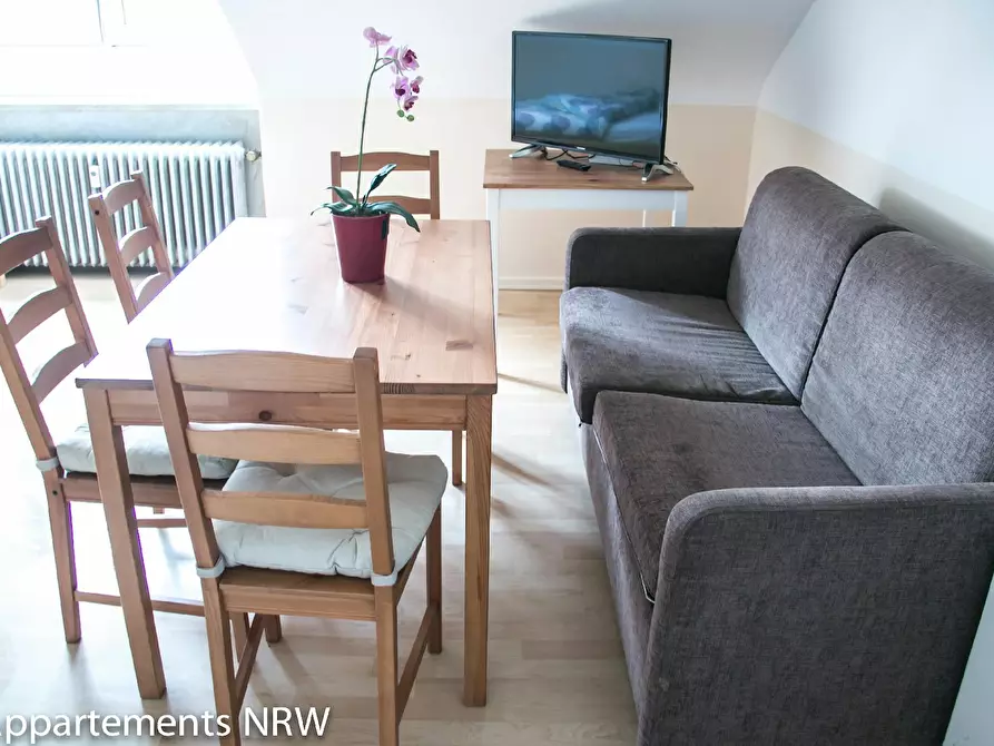 Immagine 2 di Appartamento in affitto  in Dorstener Straße a Düsseldorf