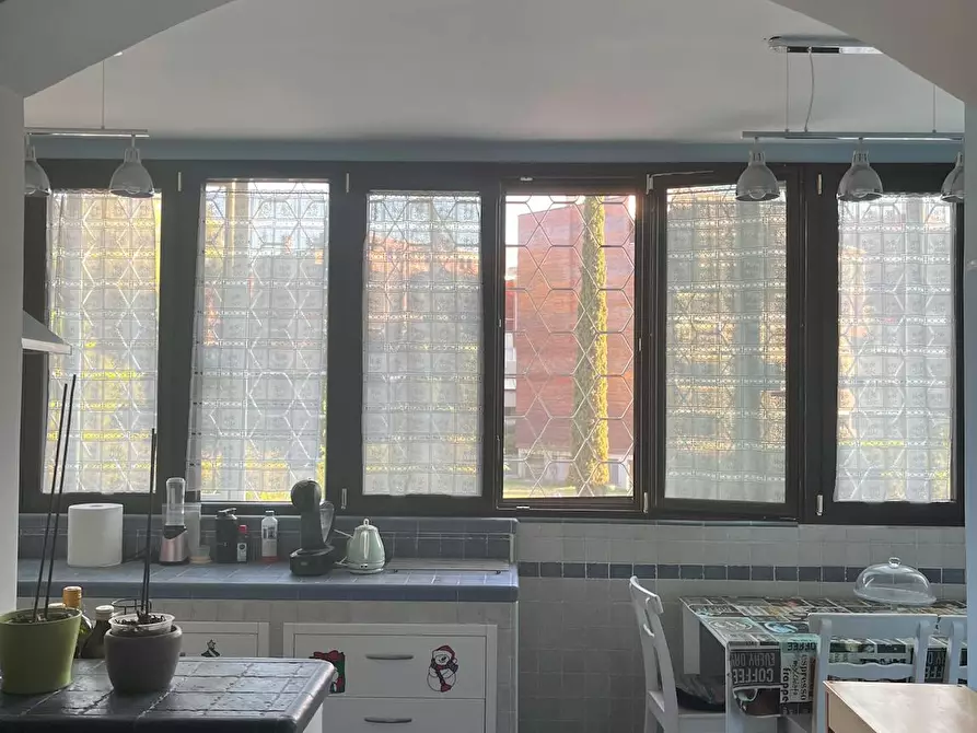 Immagine 6 di Camera in affitto  in Viale Londra a Roma