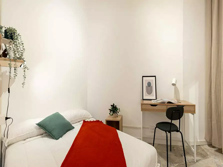 Immagine 1 di Camera in affitto  in Largo Cavalieri di Malta a Milano