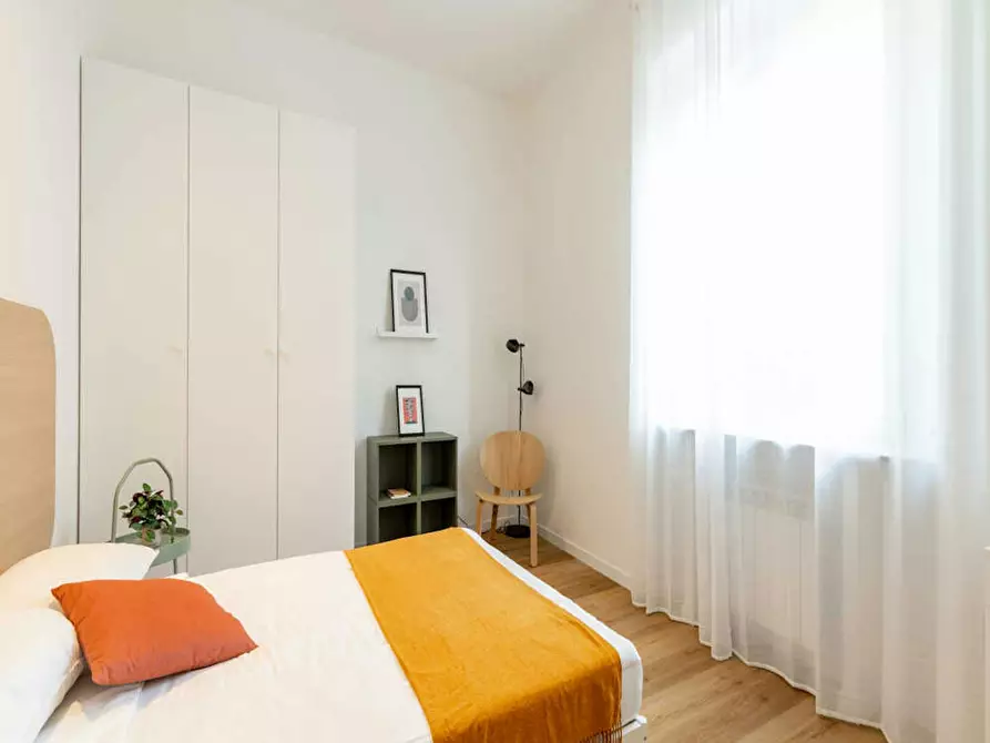 Immagine 4 di Camera in affitto  in Via Diego Guicciardi a Milano