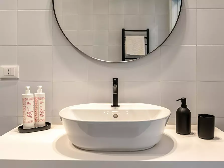 Immagine 3 di Camera in affitto  in Via Adua a Augusta