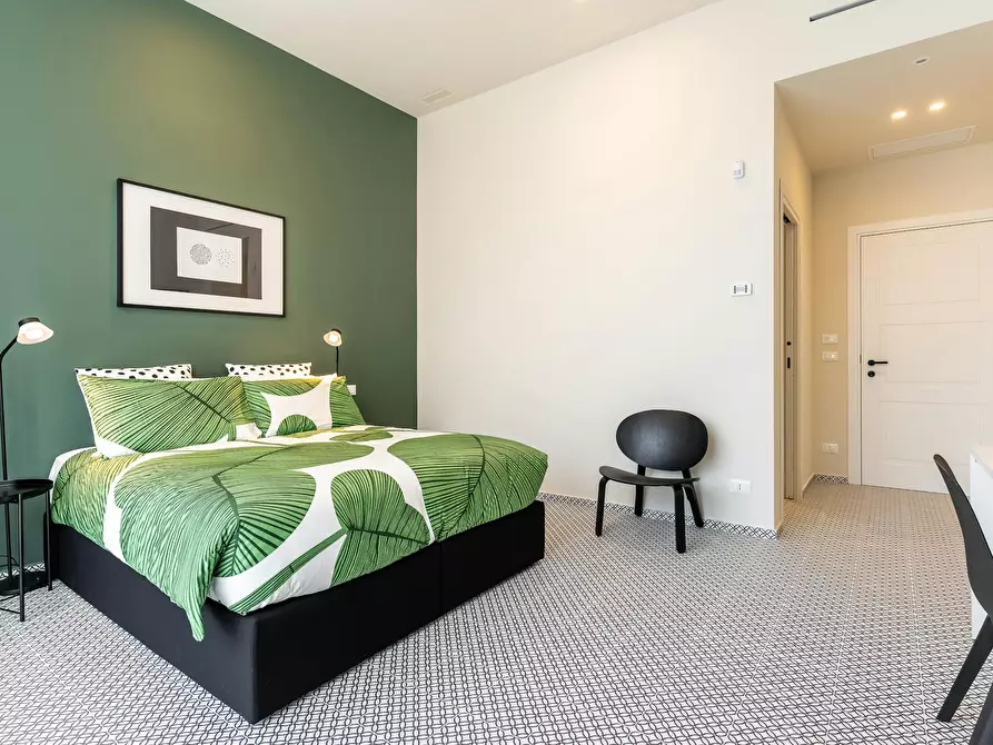 Immagine 7 di Camera in affitto  in Via Adua a Augusta