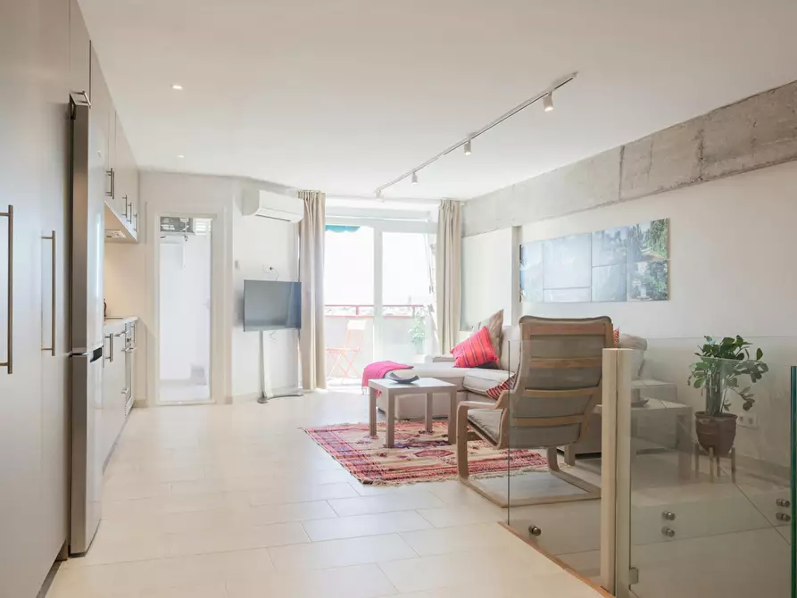 Immagine 2 di Appartamento in affitto  in Carrer de Wellington a Barcelona