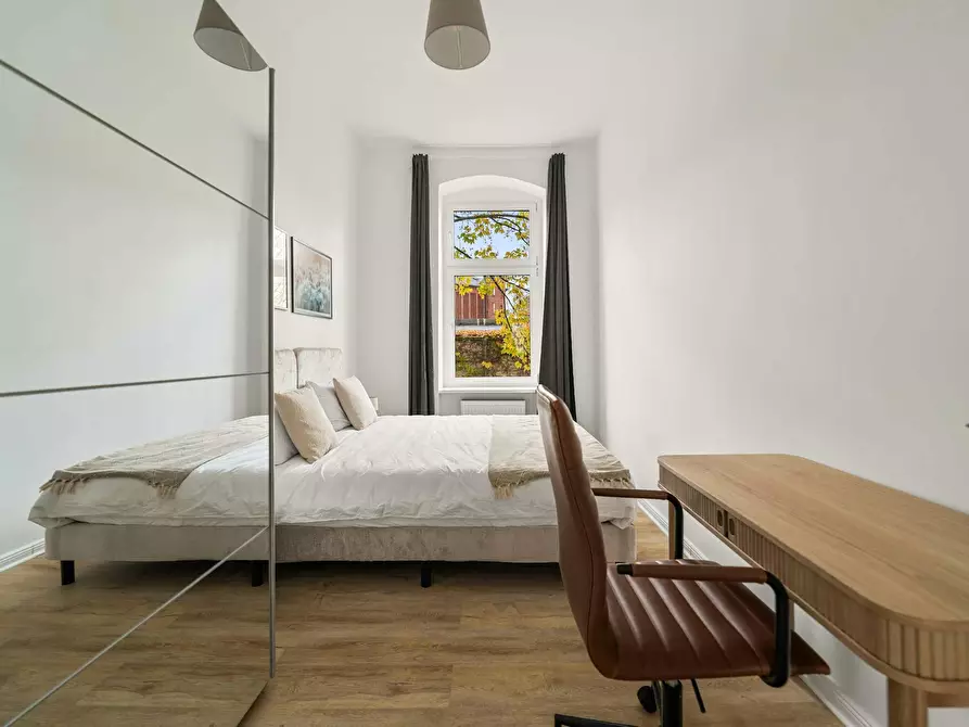 Immagine 4 di Appartamento in affitto  in Karl-Marx-Straße a Berlin