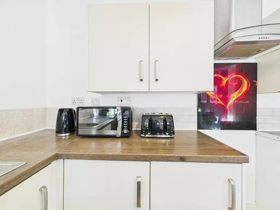 Immagine 7 di Casa indipendente in affitto  in Saxon Way a Droitwich