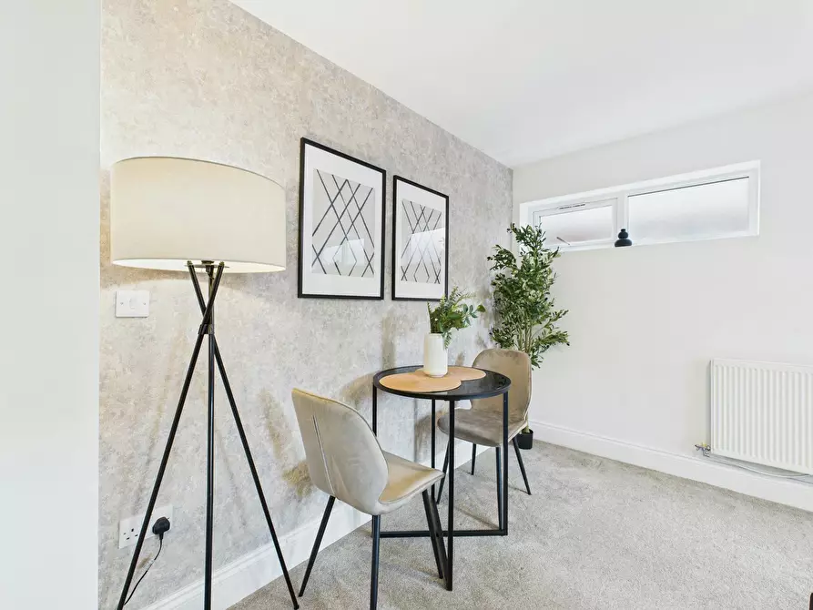 Immagine 8 di Casa indipendente in affitto  in Saxon Way a Droitwich