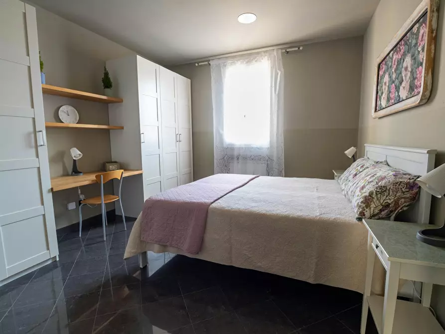 Immagine 2 di Appartamento in affitto  in Via Porrettana a Bologna