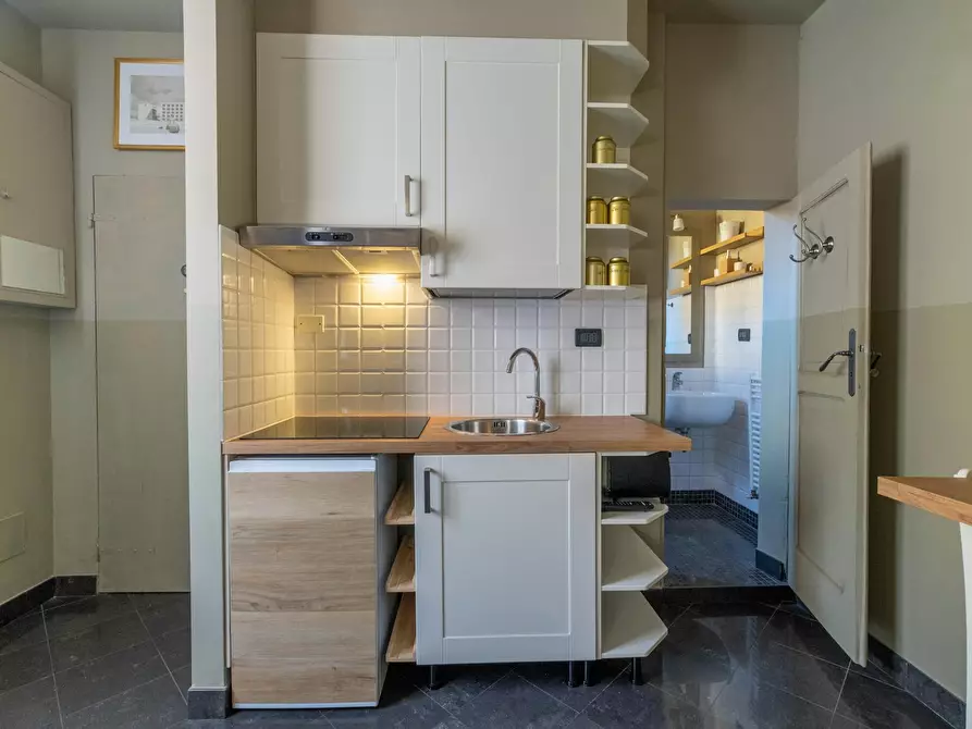 Immagine 10 di Appartamento in affitto  in Via Porrettana a Bologna