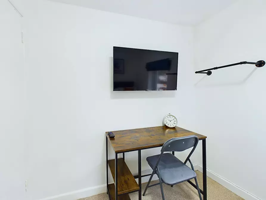 Immagine 5 di Casa indipendente in affitto  in Portland Square a Prestbury