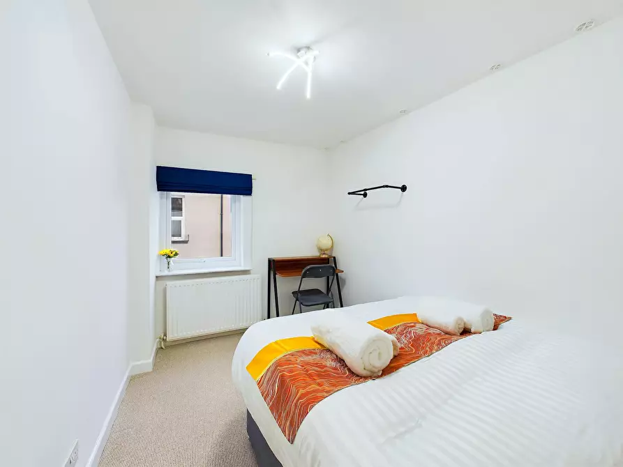 Immagine 7 di Casa indipendente in affitto  in Portland Square a Prestbury